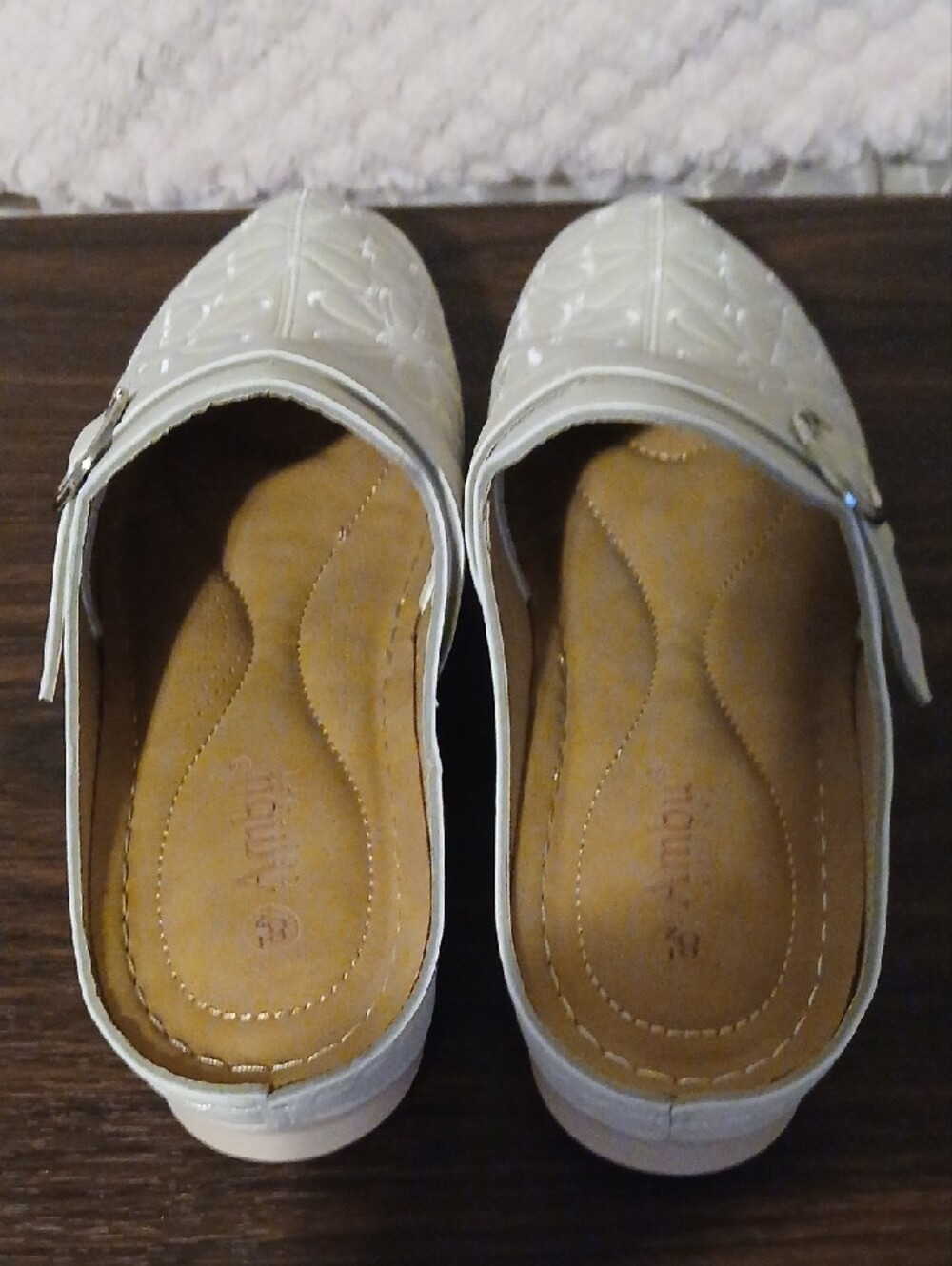 White Floral Embroidered Slip-On Clogs with Buckle - Picture 4 of 4